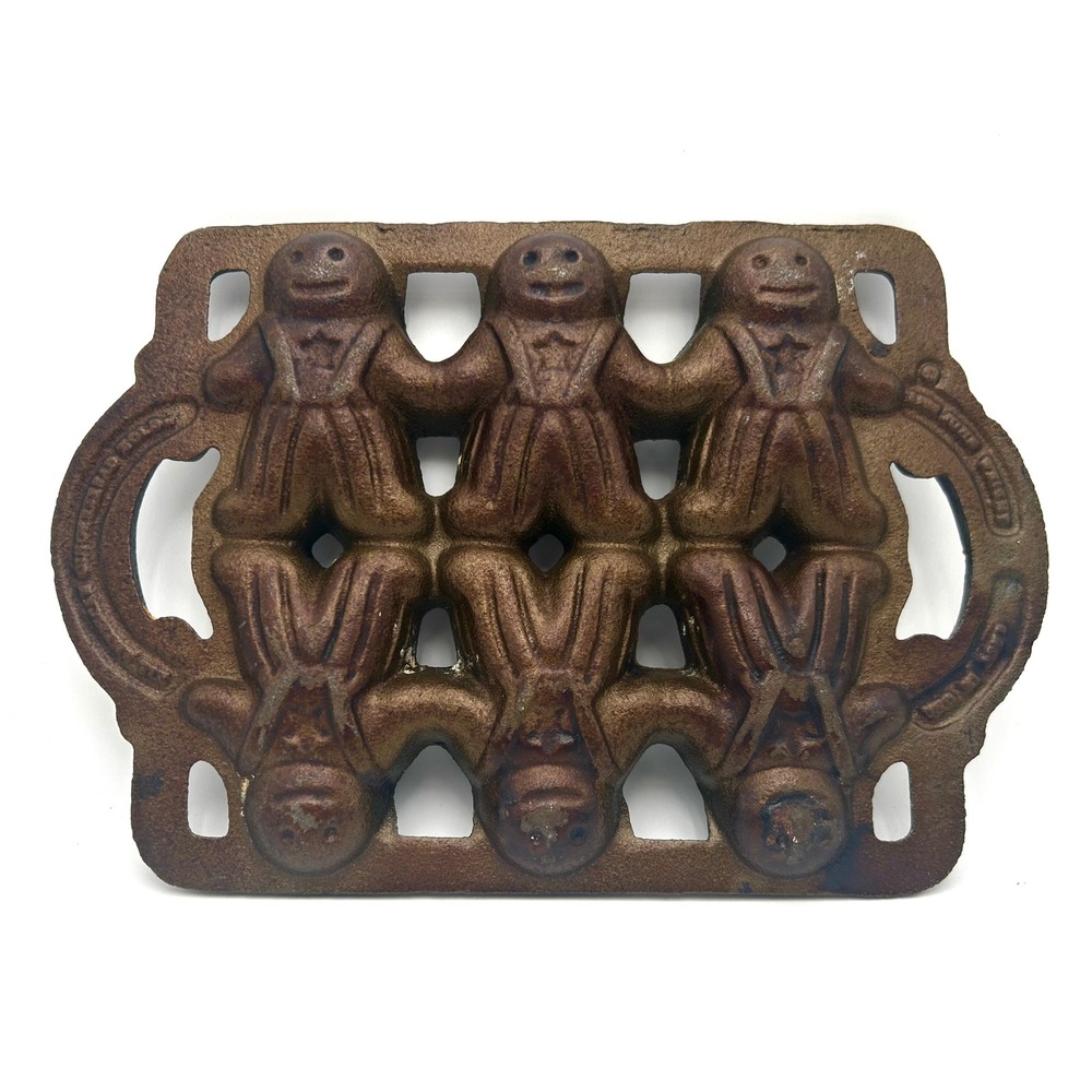 Vintage 1984 John Wright All American Gingerbread Man Cast Iron Baking Mold